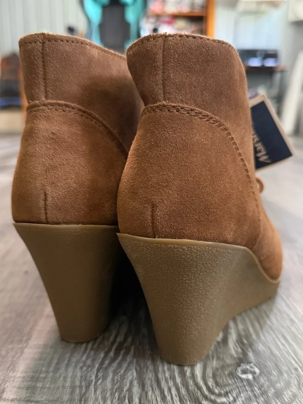 ICON Chestnut Suede Lace-Up Wedge Booties (7 1/2) - Picture 6 of 6